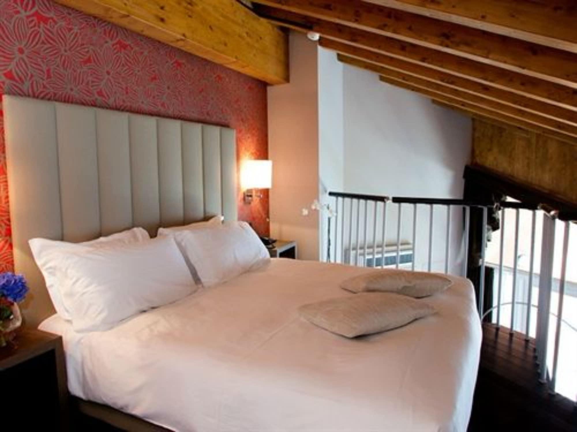 Hotel L'Approdo Pettenasco Εξωτερικό φωτογραφία