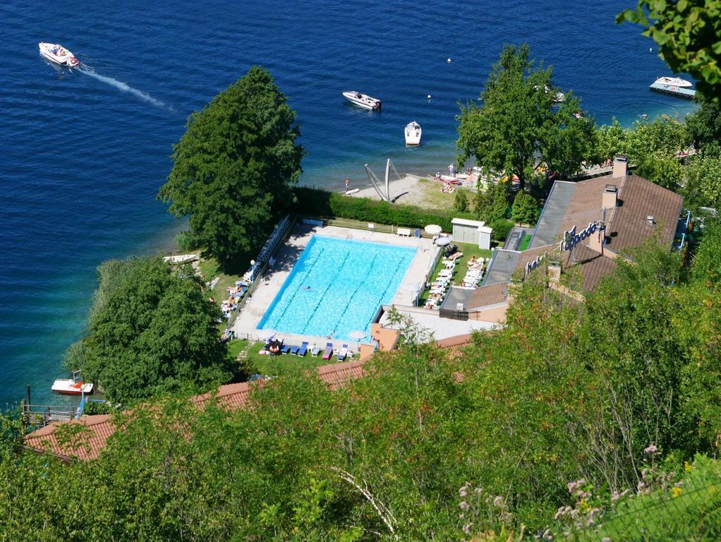 Hotel L'Approdo Pettenasco Εξωτερικό φωτογραφία