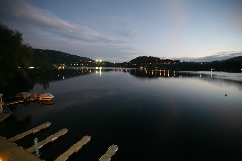 Hotel L'Approdo Pettenasco Εξωτερικό φωτογραφία